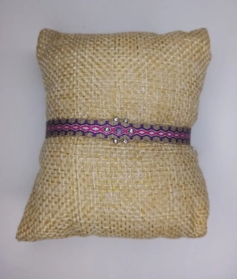 Encanto Violeta, pulsera de telar en tonos rosas