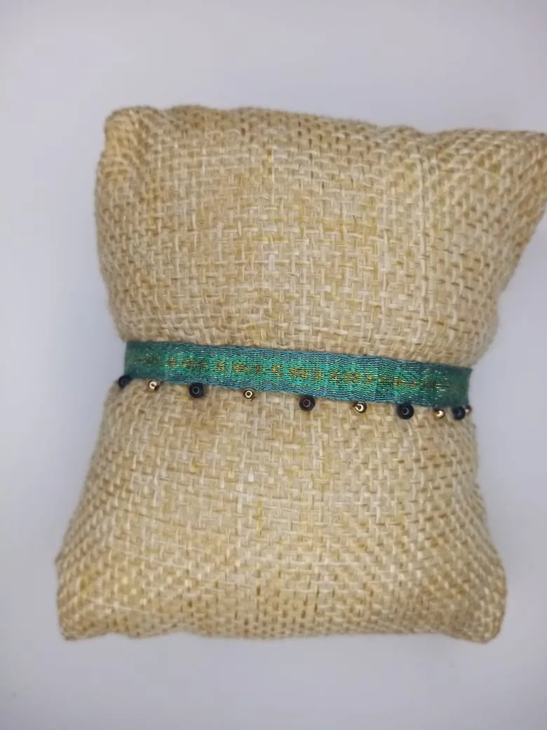 Menta Dorada, pulsera de piedra natural y plata en tonos verdes